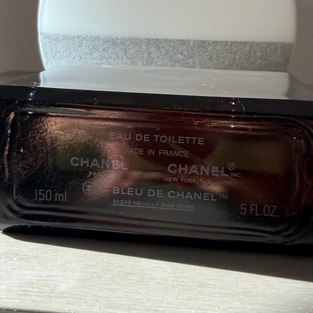 Chanel Bleu De Chanel Black Bottle cologne - Picture 4 of 5